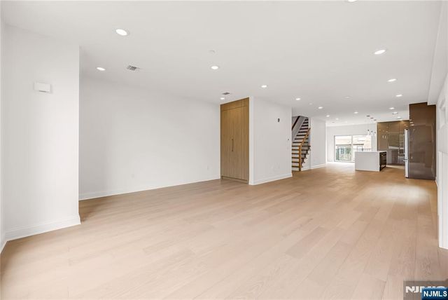 49 Lincoln Avenue, Cliffside Park, NJ 07010