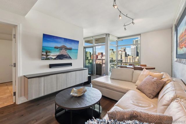 800 The Mark Ln 1203, San Diego, CA 92101