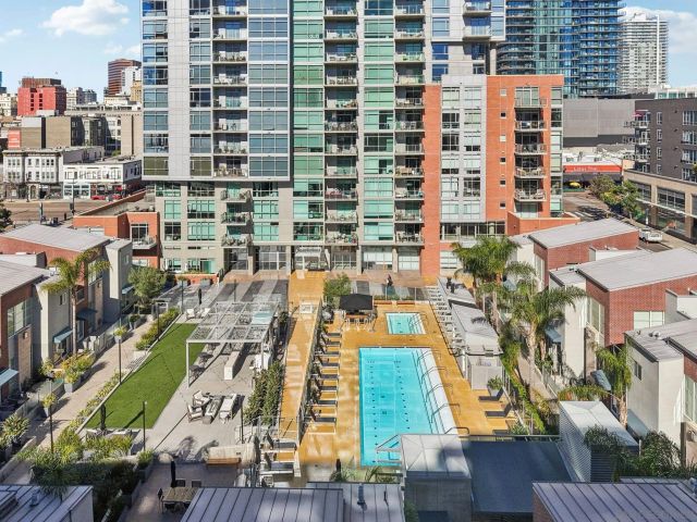800 The Mark Ln 1203, San Diego, CA 92101