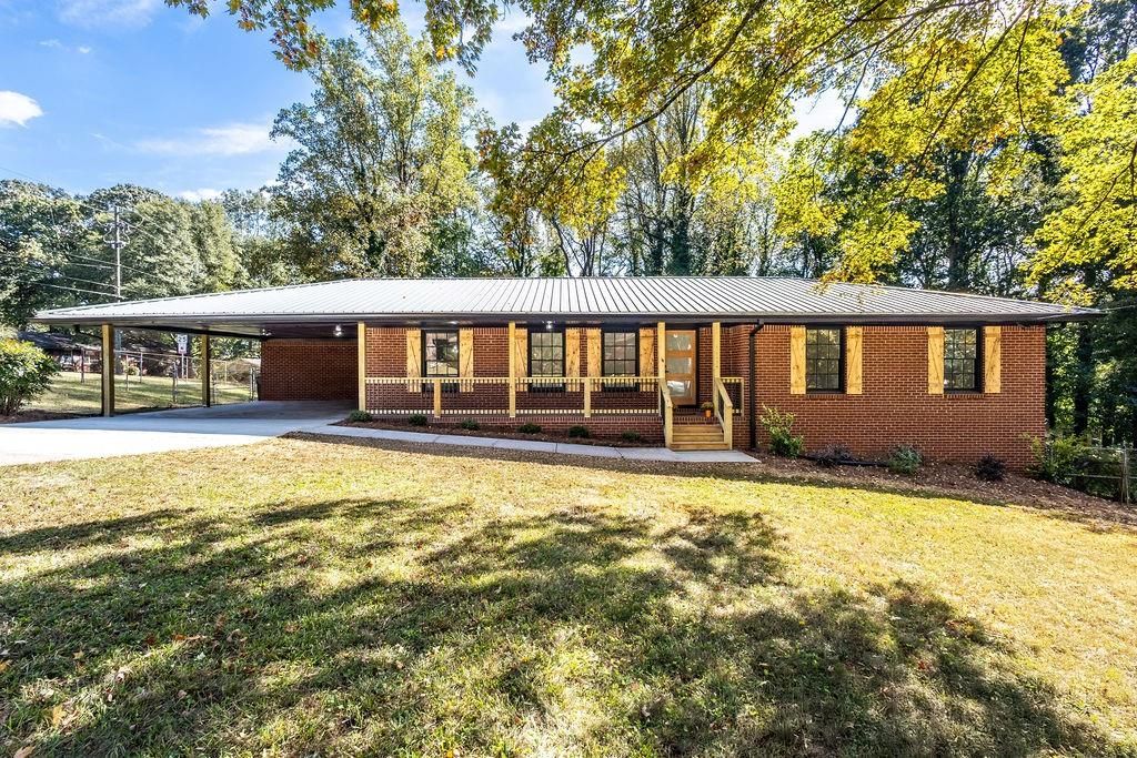 1075 Lanier SW Drive, Marietta, GA 30060