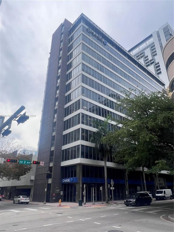 150 SE 2nd Ave 208, Miami, FL 33131