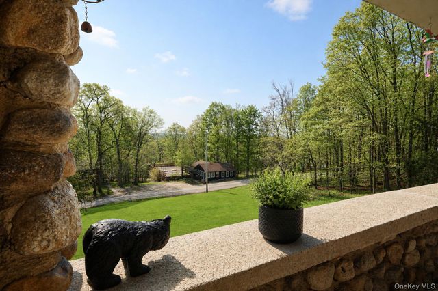 33 Horton Road, Bloomingburg, NY 12721