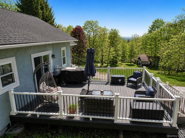 33 Horton Road, Bloomingburg, NY 12721