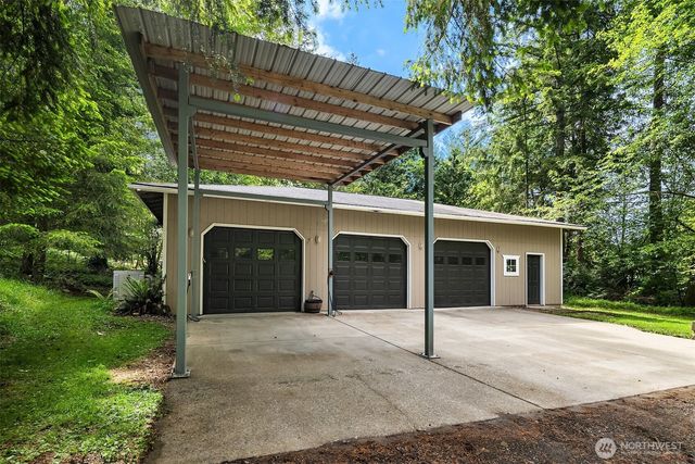20830 236th Ave SE, Maple Valley, WA 98038
