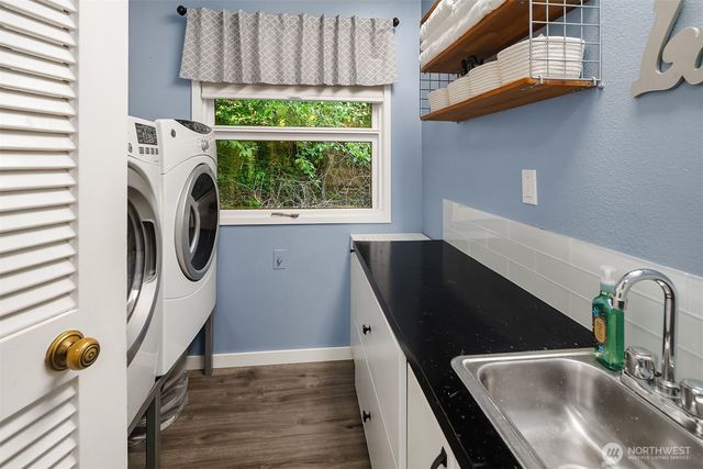 20830 236th Ave SE, Maple Valley, WA 98038