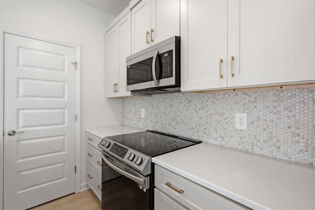 413 Drakes Way, Spring Hill, TN 37174