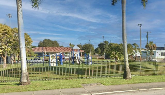 65 NE 59th St 3, Miami, FL 33137