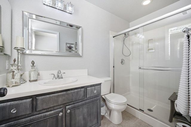 1260 Brook View Court, Hollister, CA 95023