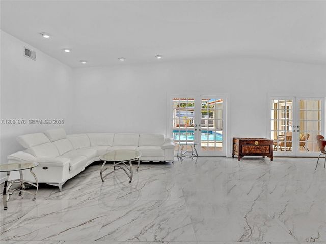 12904 Banyan Rd, North Miami, FL 33181