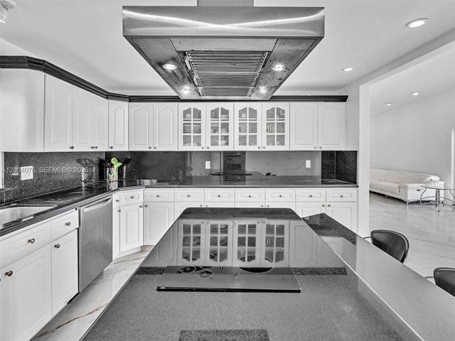 12904 Banyan Rd, North Miami, FL 33181