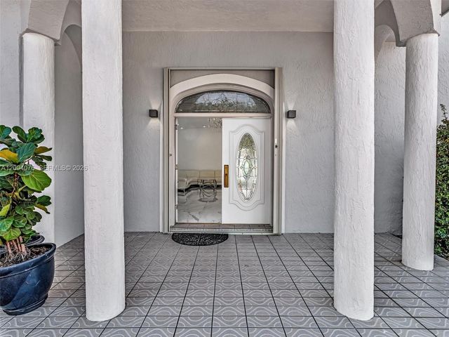 12904 Banyan Rd, North Miami, FL 33181