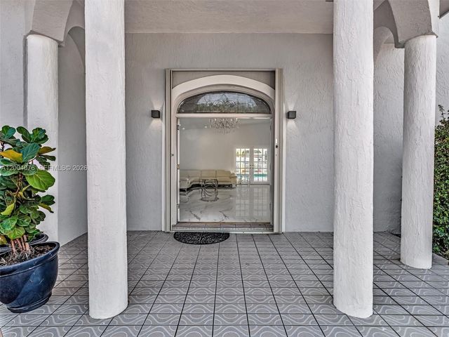 12904 Banyan Rd, North Miami, FL 33181