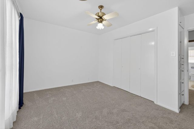 514 Hospital BLVD, Floresville, TX 78114