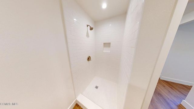 971 Calle Nogal B, Thousand Oaks, CA 91360
