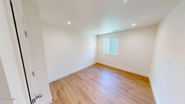971 Calle Nogal B, Thousand Oaks, CA 91360