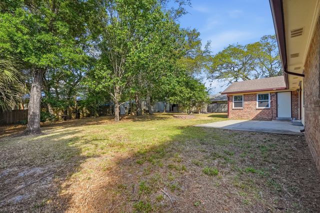 3 Krivik Court, Fort Walton Beach, FL 32547