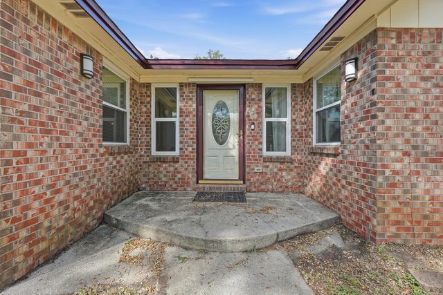 3 Krivik Court, Fort Walton Beach, FL 32547