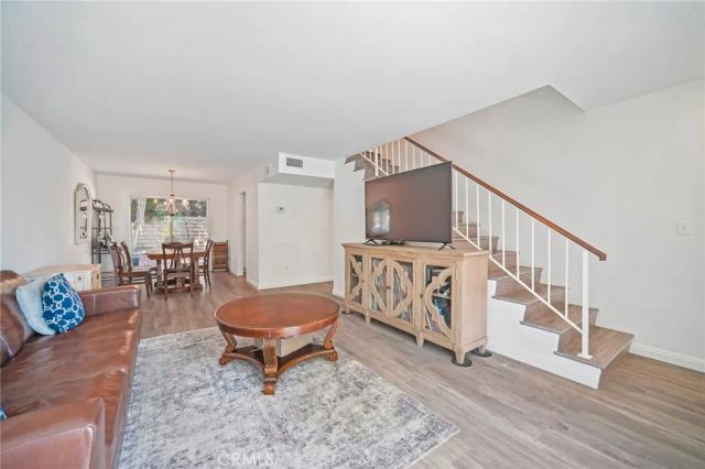 9950 Reseda Boulevard 7, Northridge, CA 91324