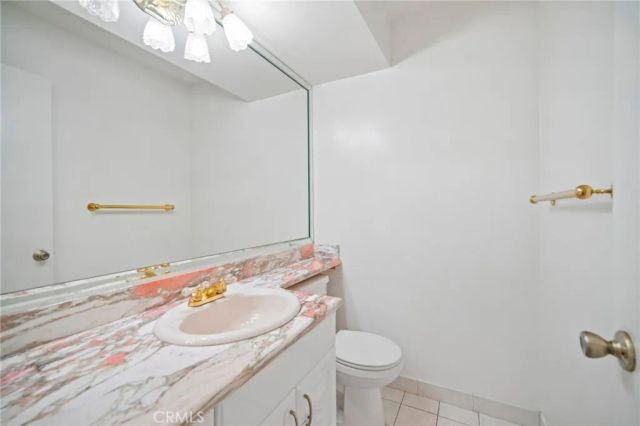 9950 Reseda Boulevard 7, Northridge, CA 91324