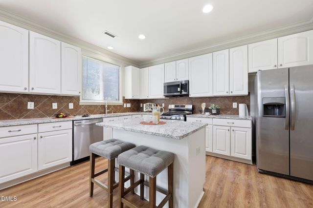635 Piper Stream Circle, Cary, NC 27519