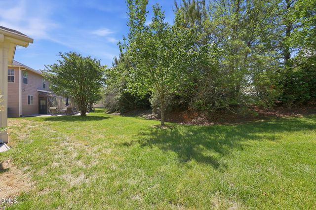 635 Piper Stream Circle, Cary, NC 27519