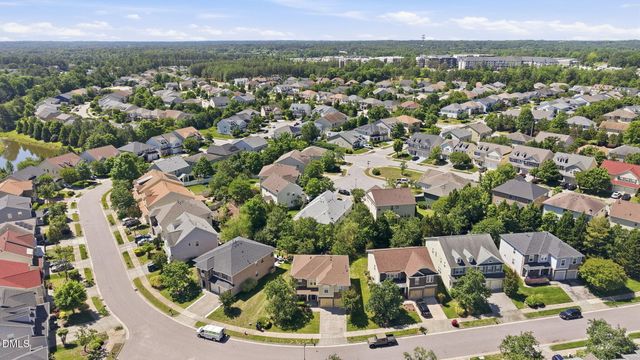635 Piper Stream Circle, Cary, NC 27519