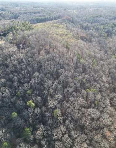 8555 Woodland Brooke Trail, Cumming, GA 30028