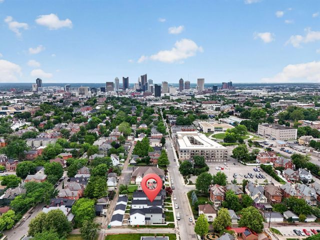 977 Oak Street, Columbus, OH 43205