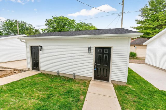 977 Oak Street, Columbus, OH 43205