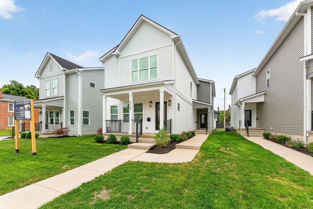 977 Oak Street, Columbus, OH 43205