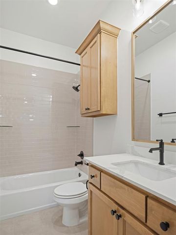 3004 Fortuna Drive, Norman, OK 73072