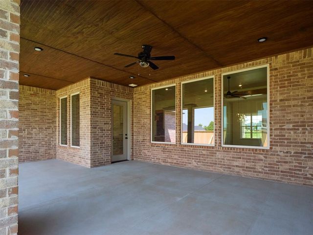 3004 Fortuna Drive, Norman, OK 73072