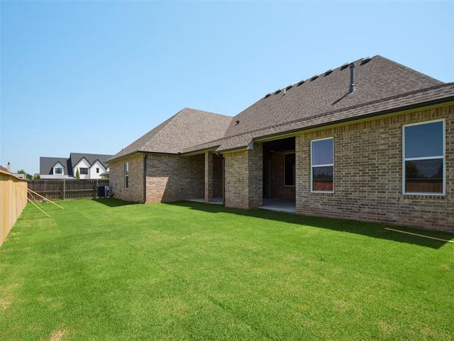 3004 Fortuna Drive, Norman, OK 73072