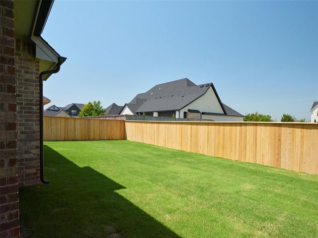 3004 Fortuna Drive, Norman, OK 73072