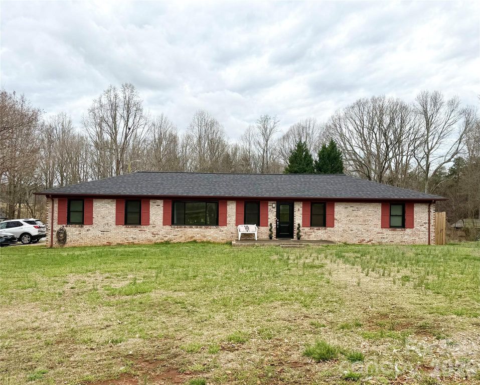 701 Cherry Lane, Shelby, NC 28150