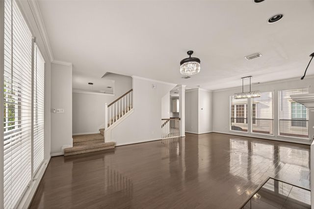 2250 La Branch Street, Houston, TX 77002