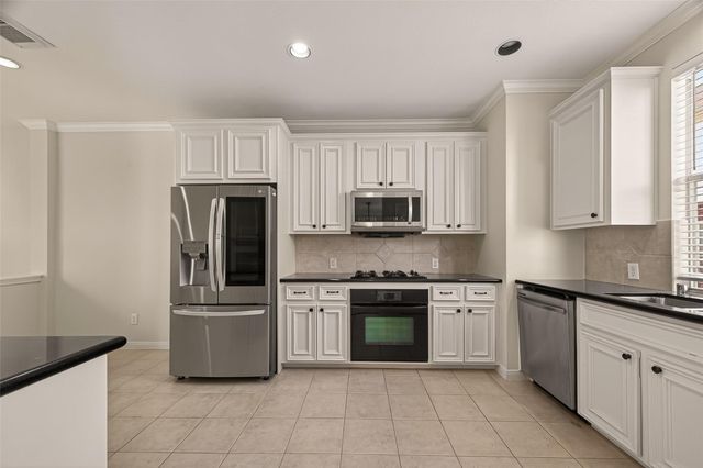 2250 La Branch Street, Houston, TX 77002