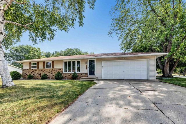 1125 STINE WAY, De Pere, WI 54115