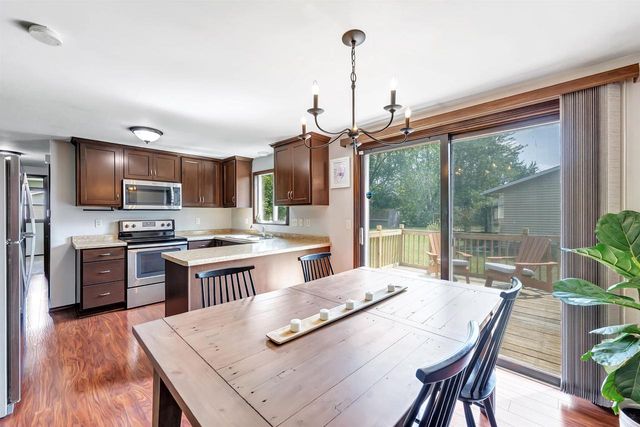 1125 STINE WAY, De Pere, WI 54115
