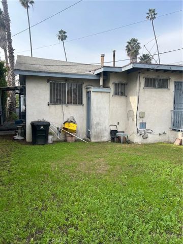 3644 10th Avenue, Los Angeles, CA 90018