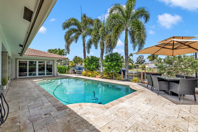 2471 NE 46th Street, Lighthouse Point, FL 33064