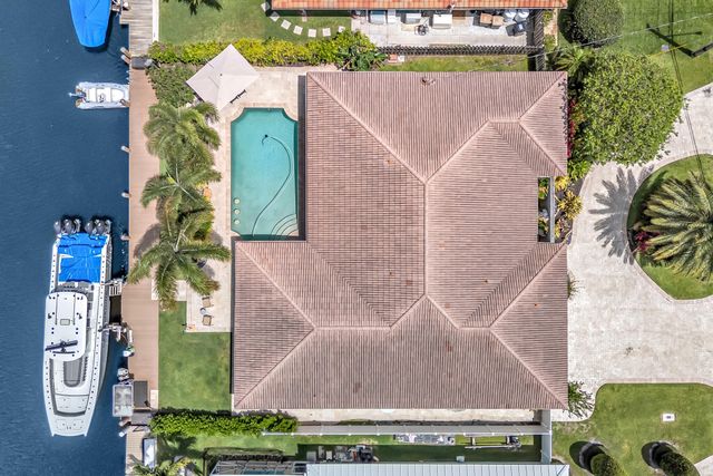 2471 NE 46th Street, Lighthouse Point, FL 33064