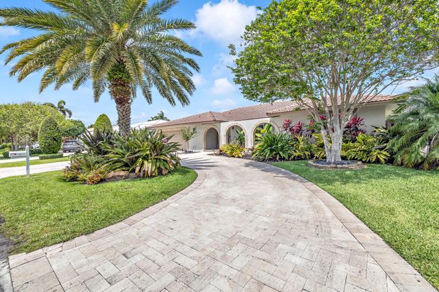 2471 NE 46th Street, Lighthouse Point, FL 33064