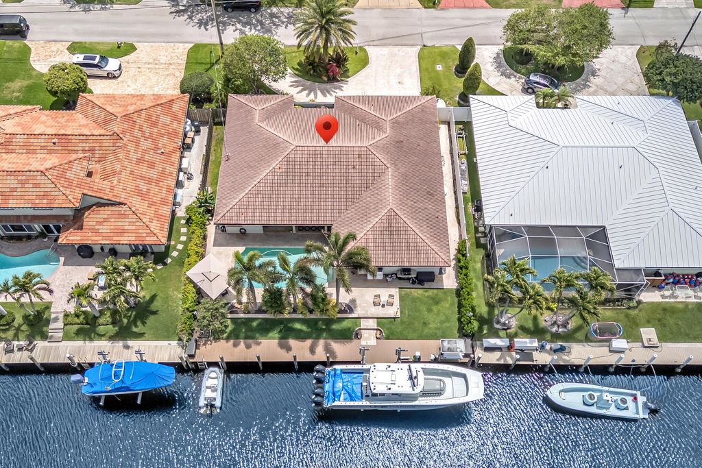 2471 NE 46th Street, Lighthouse Point, FL 33064