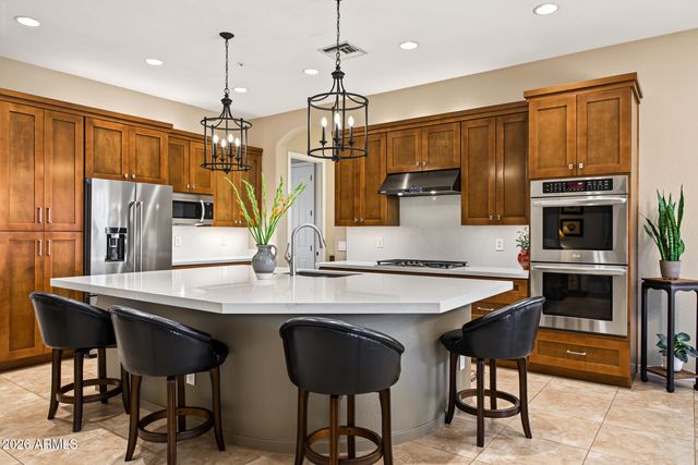961 W SYCAMORE Lane, Litchfield Park, AZ 85340