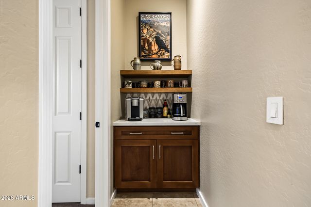 961 W SYCAMORE Lane, Litchfield Park, AZ 85340