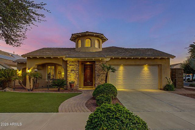 961 W SYCAMORE Lane, Litchfield Park, AZ 85340