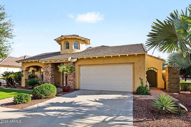 961 W SYCAMORE Lane, Litchfield Park, AZ 85340