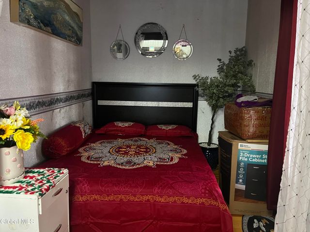 180 Delaware Avenue, Albany, NY 12209