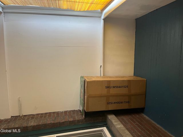 180 Delaware Avenue, Albany, NY 12209